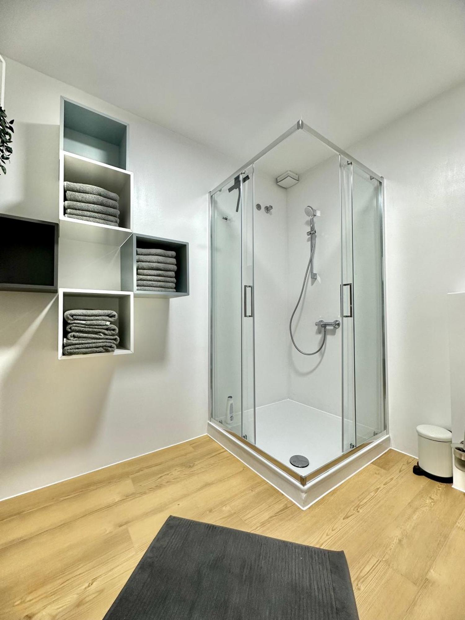 City-Apartment Mit Dachterrasse & Massagesessel In Der Fussgaengerzone K4 Oldenburg Eksteriør bilde